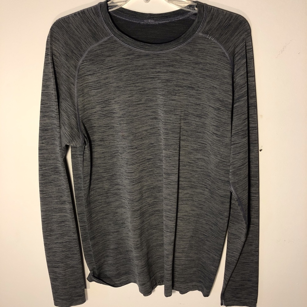 Lululemon Metal Vent Breath Long Sleeve